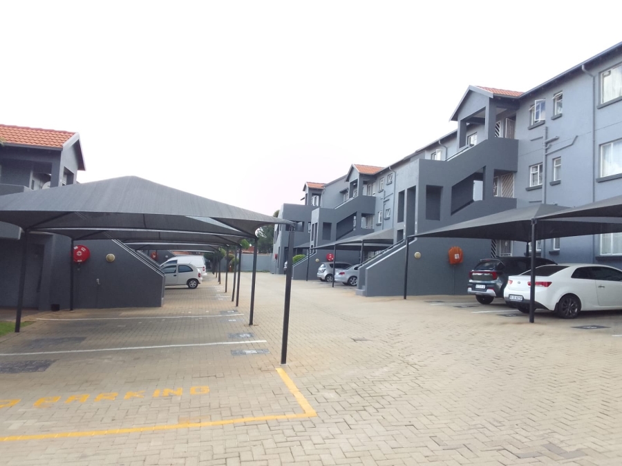 2 Bedroom Property for Sale in Aberdeen Eastern Cape